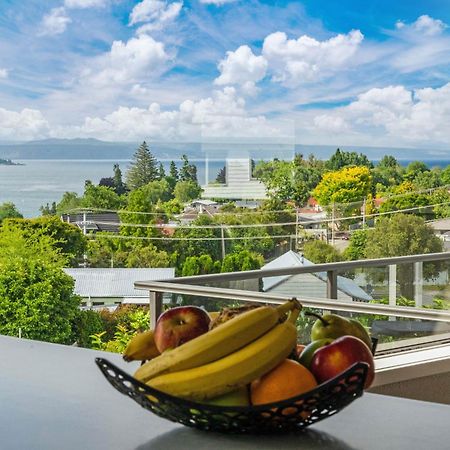 Ngaio Views - Lake Taupo Holiday Home Esterno foto