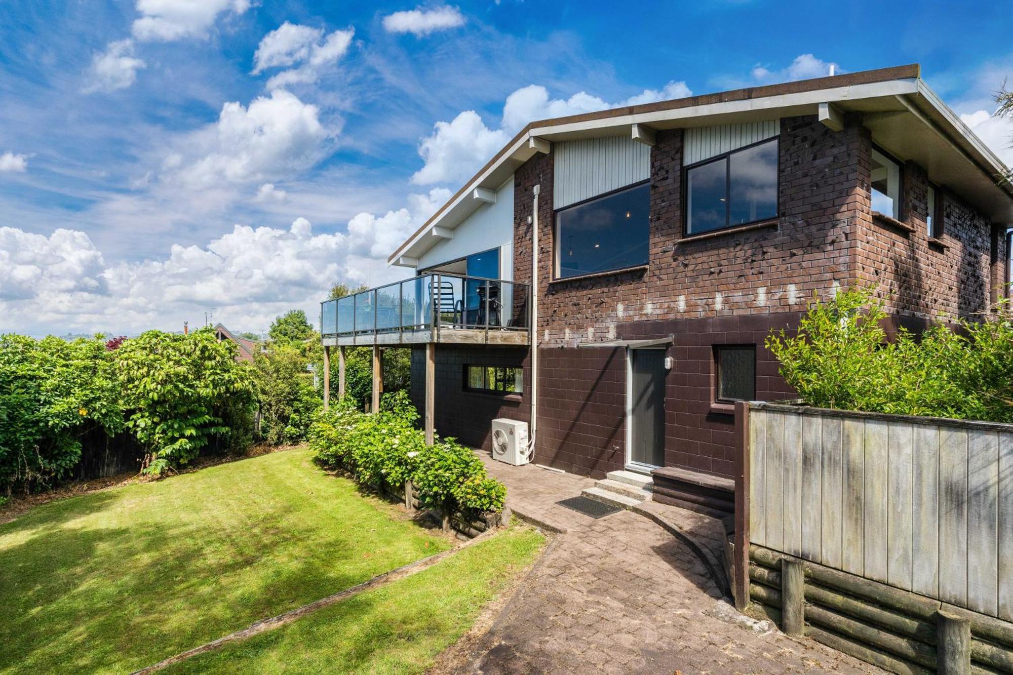 Ngaio Views - Lake Taupo Holiday Home Esterno foto