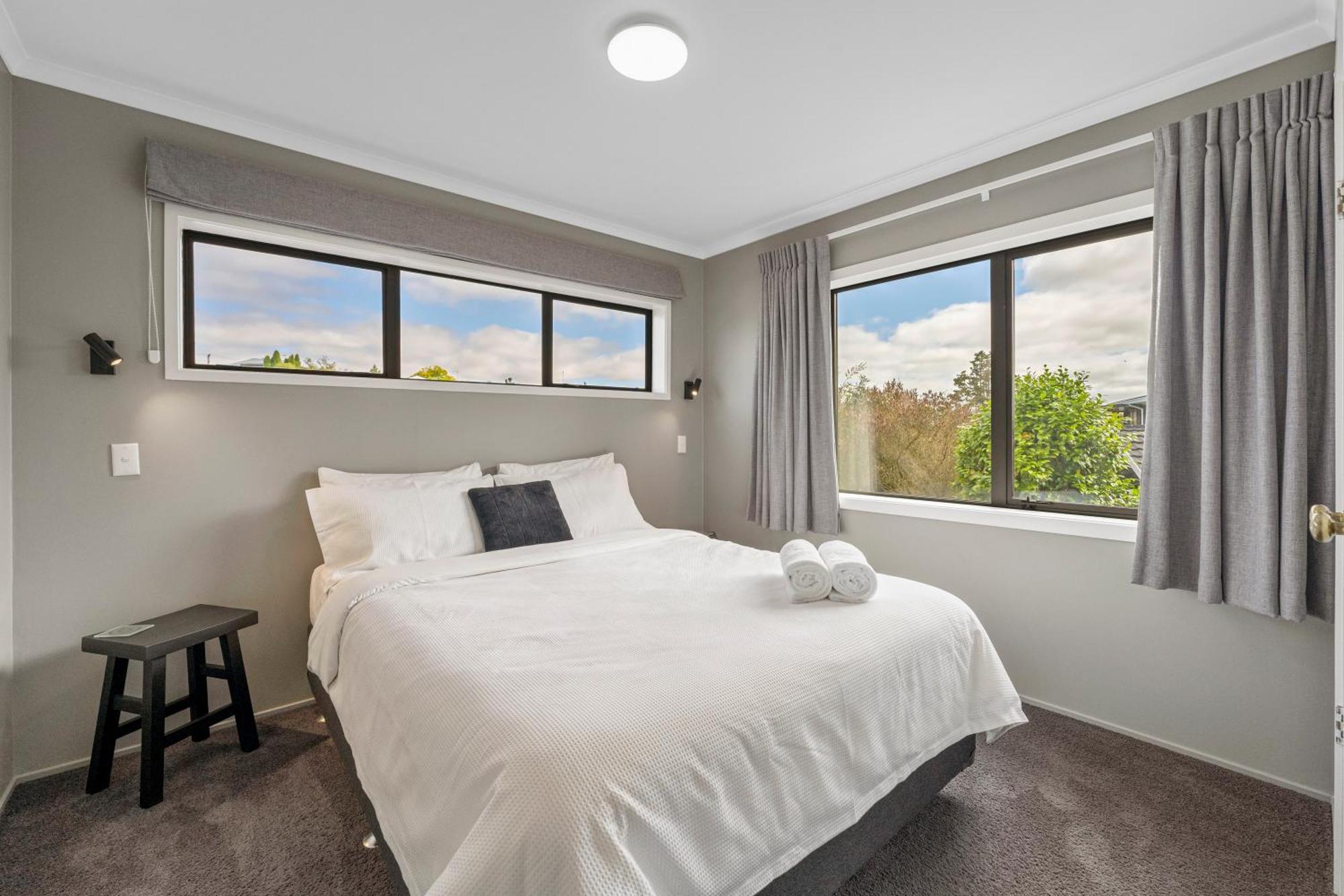 Ngaio Views - Lake Taupo Holiday Home Esterno foto